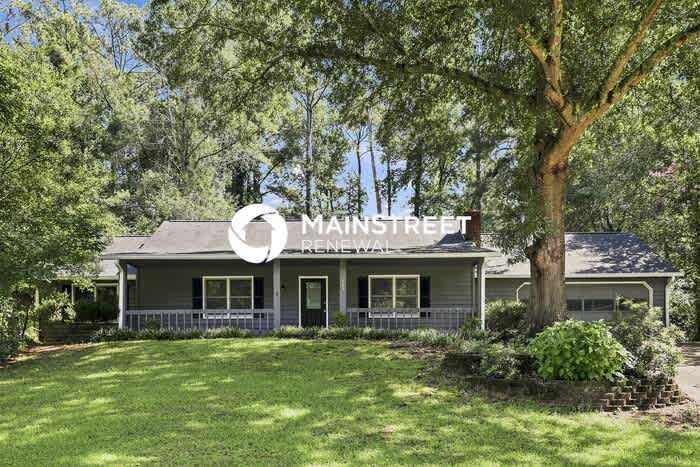 795 Cedar Lake Drive Southeast – photo 1