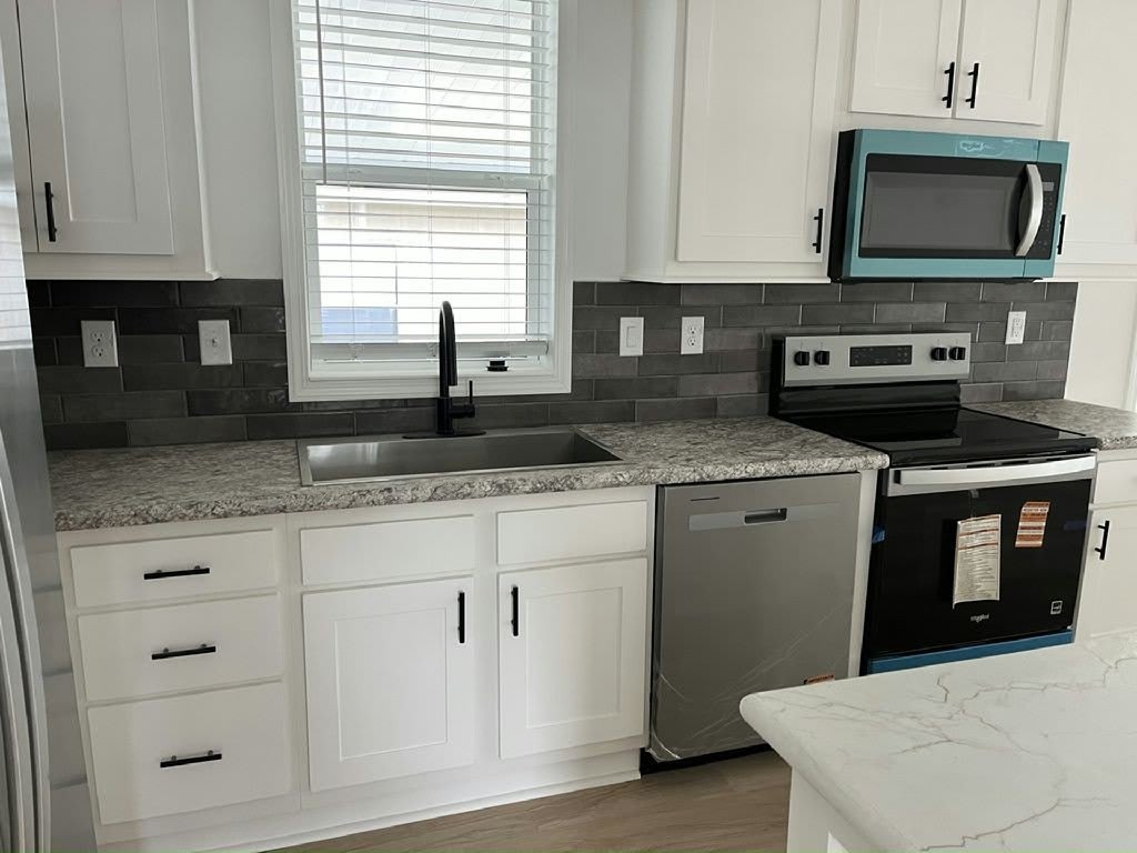 112 Tahitian Drive – photo 2
