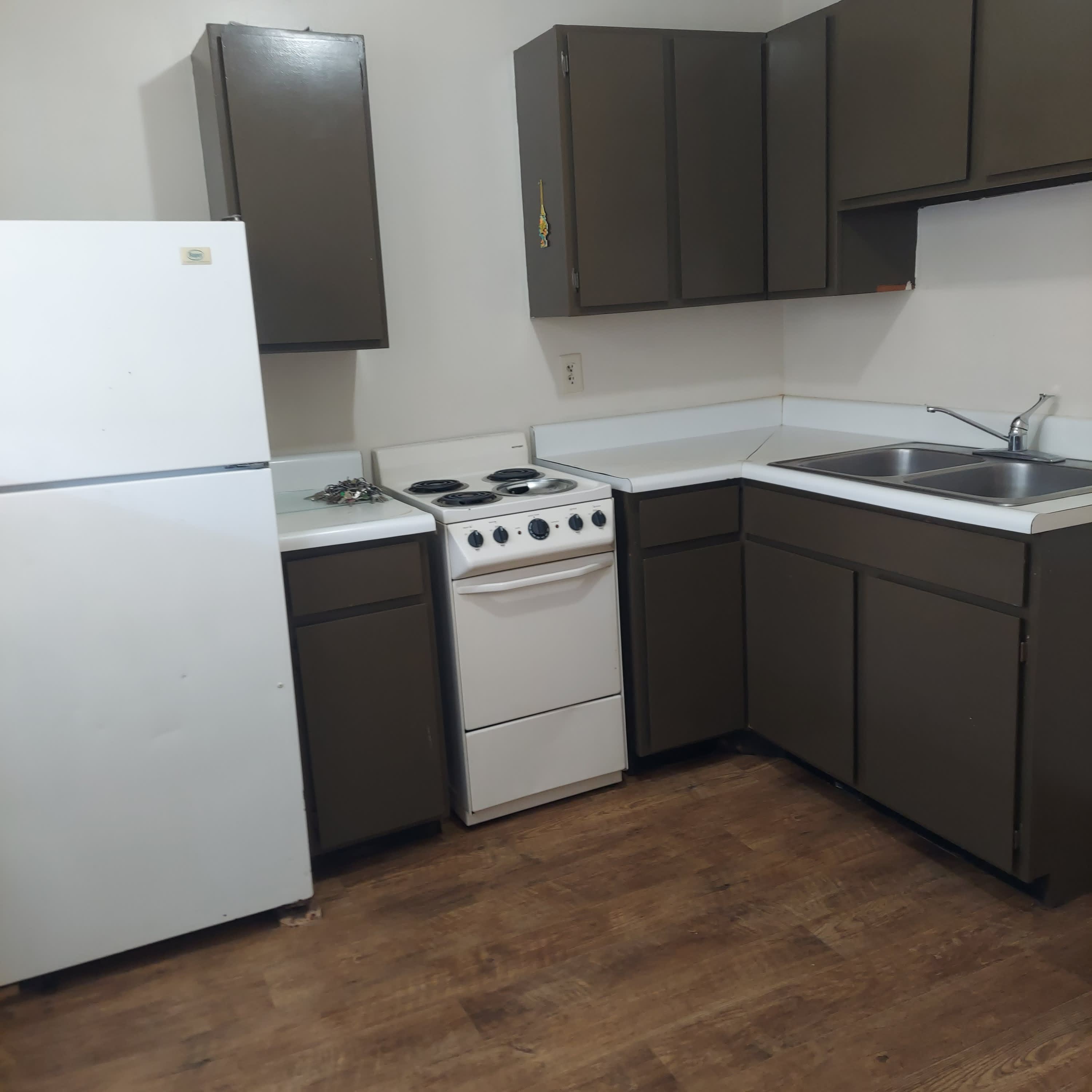 300 West Gordon St. – photo 3