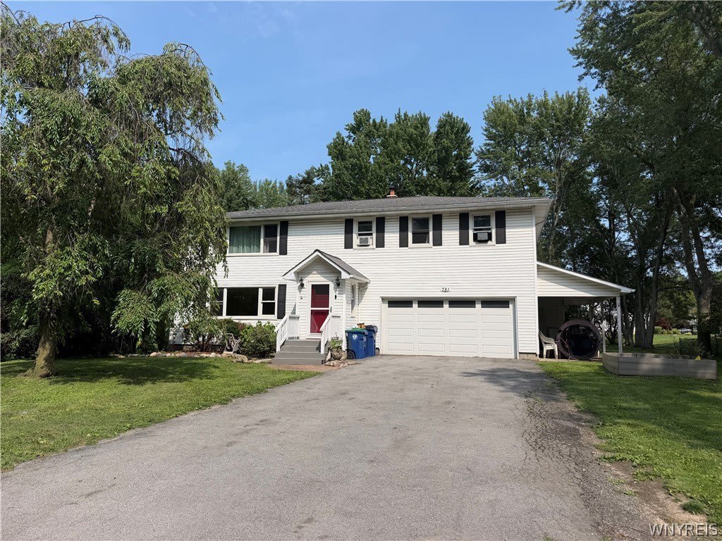 781 Campbell Boulevard – photo 1