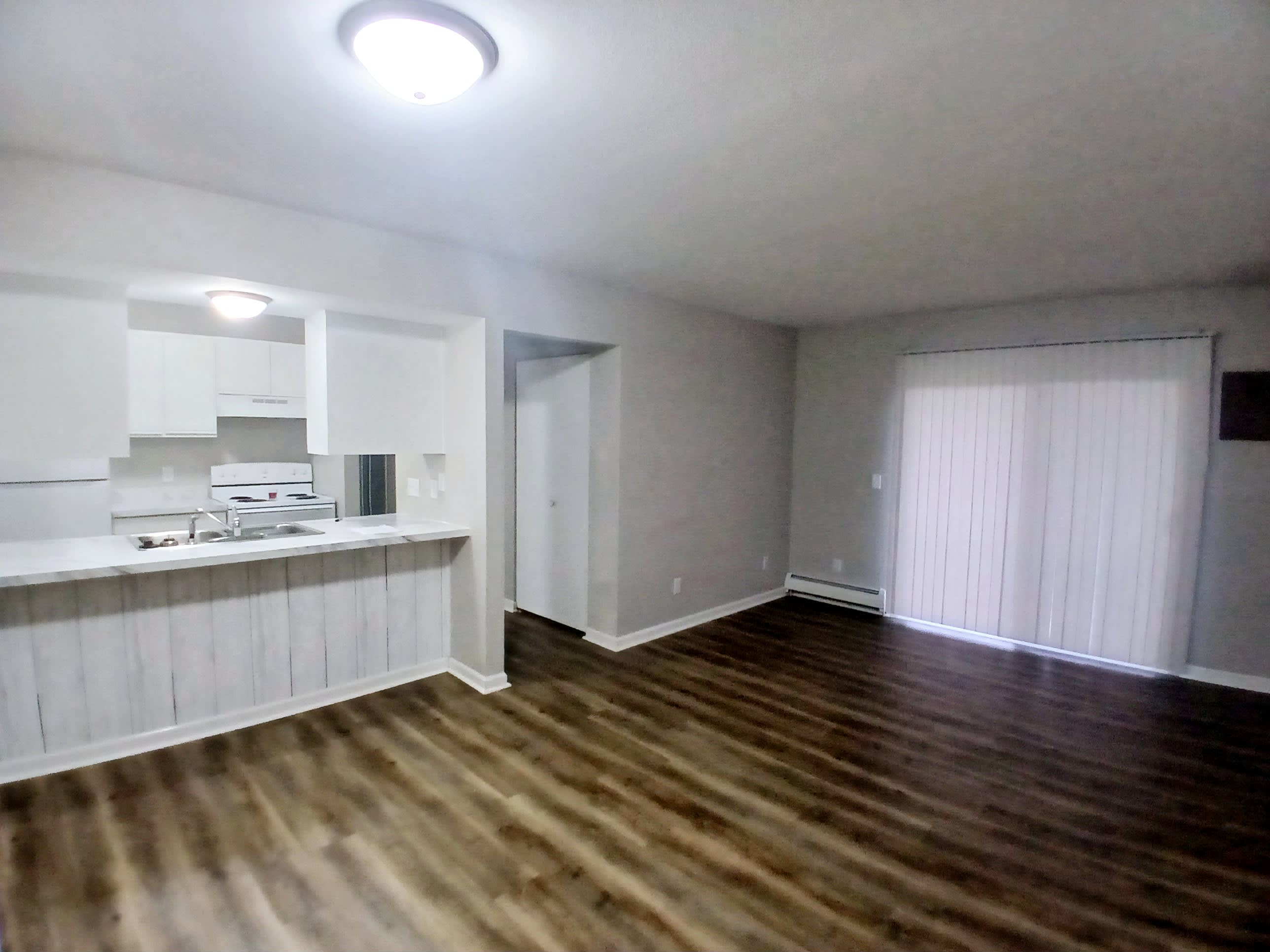 1050 Cato Lane – photo 2