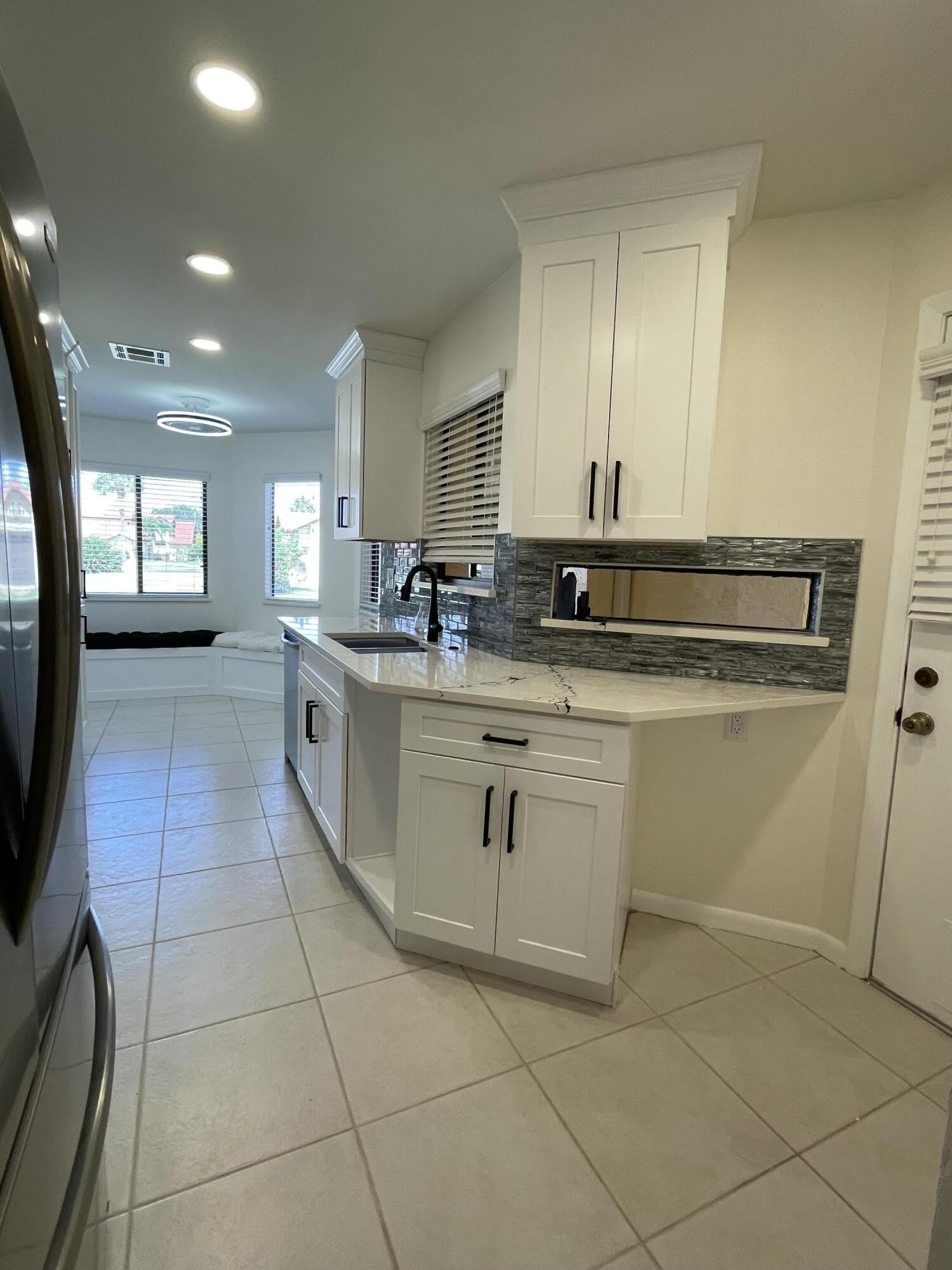 613 Manatee Drive – photo 4