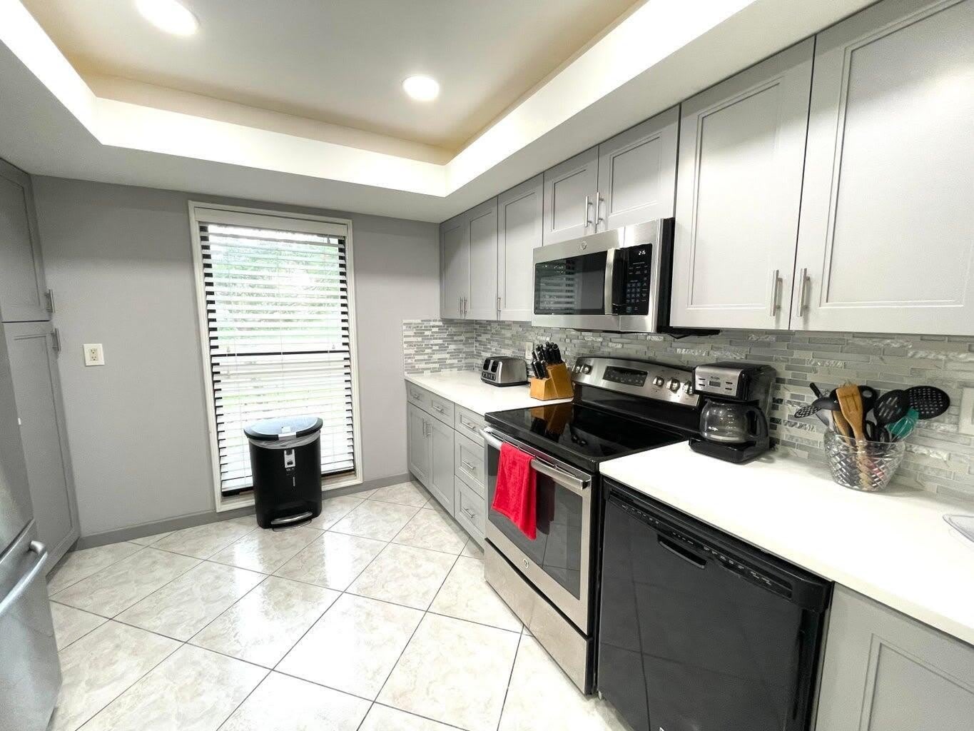 1714 Consulate Place – photo 4