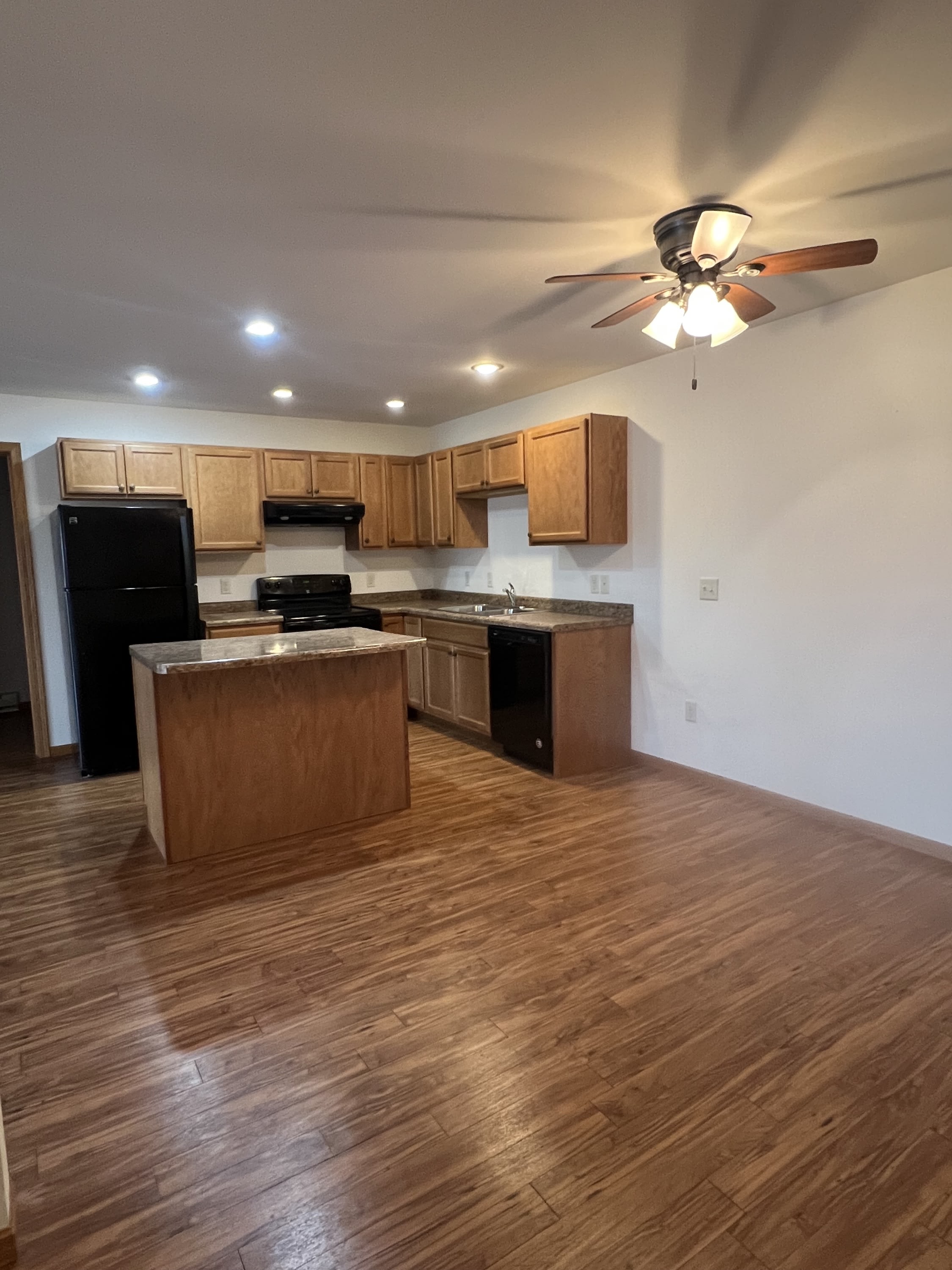 251 N. Wilson Drive, 251 D – photo 1