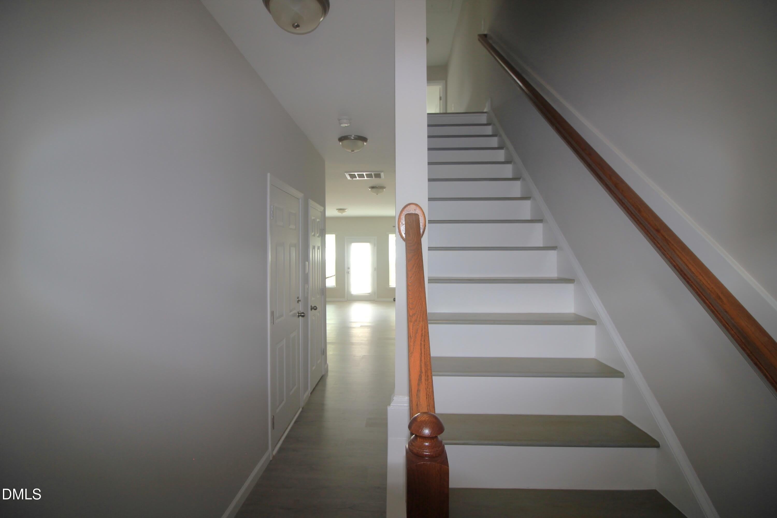 405 Stone Flower Lane – photo 2
