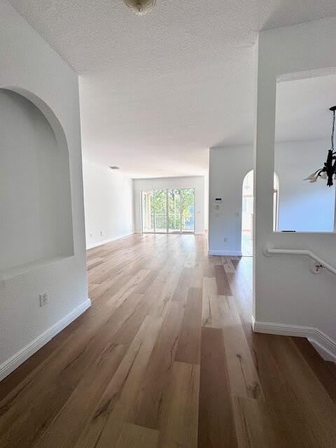 7842 Exeter Boulevard E – photo 5