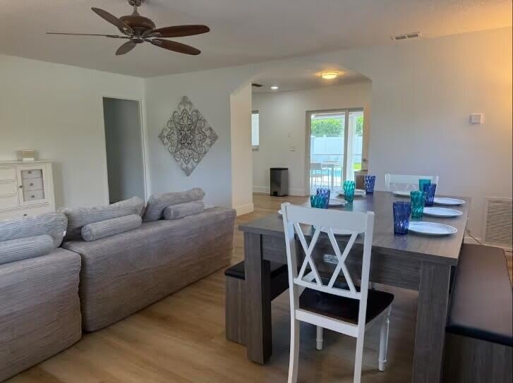 516 E Whitney Drive – photo 4