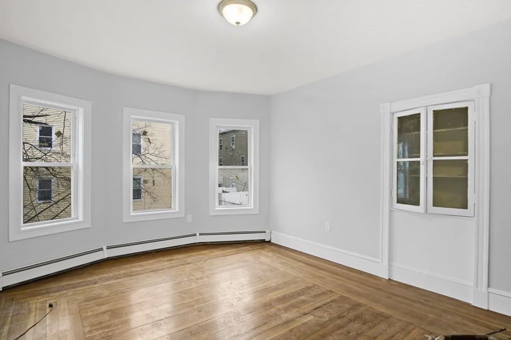 38 Woodford – photo 3
