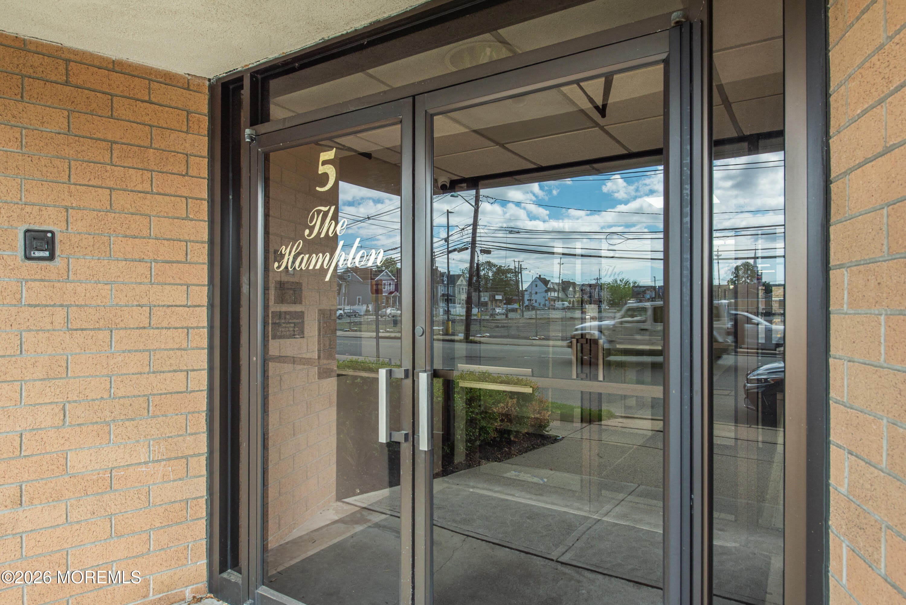 5 Linden Street – photo 2