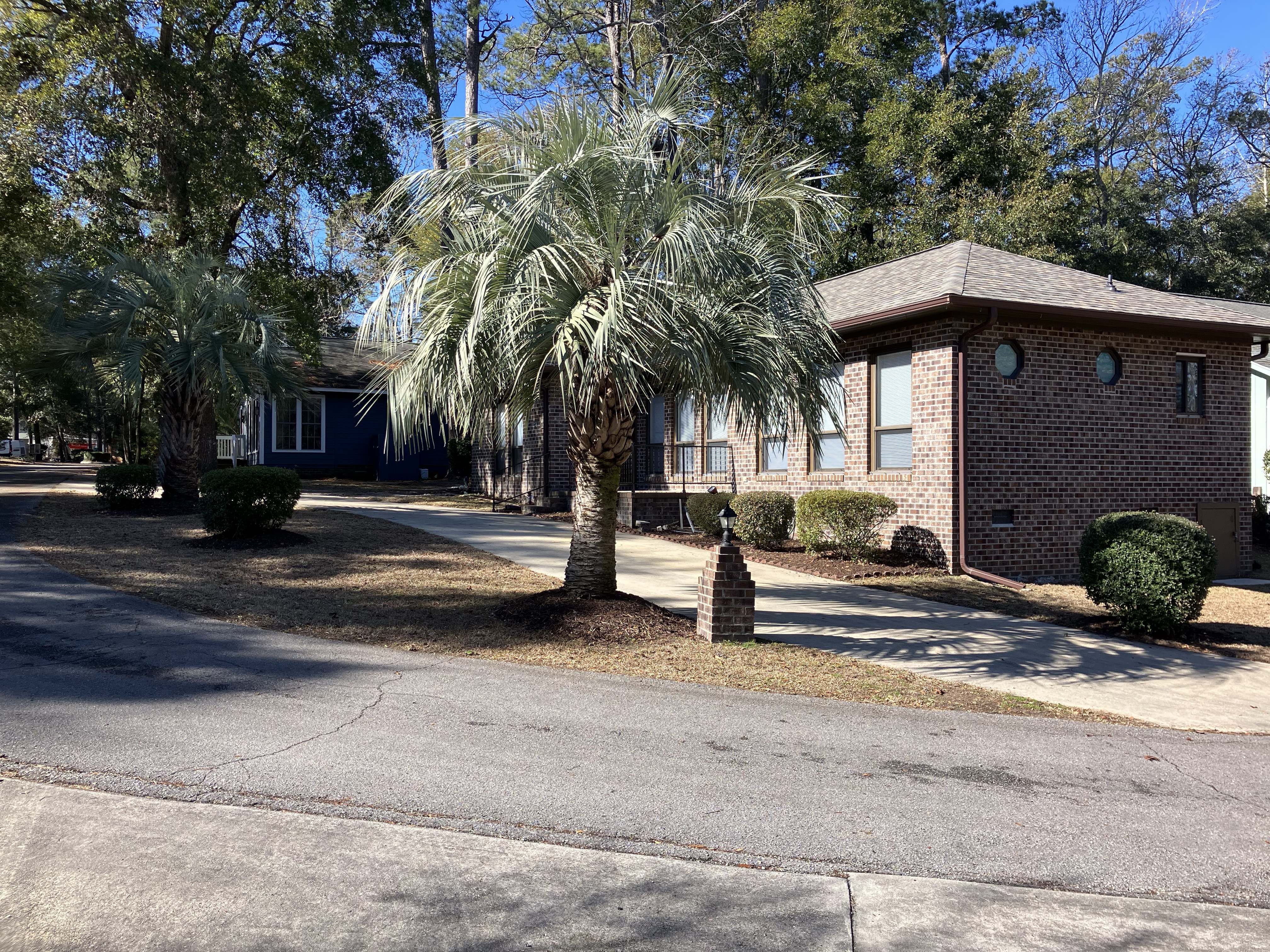 2213 Jefferson Circle – photo 2
