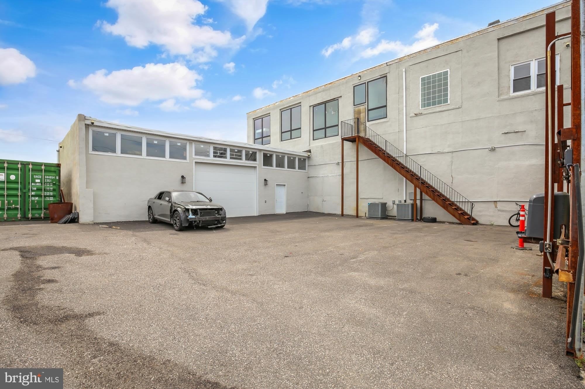 3317 41 Gaul Street – photo 2