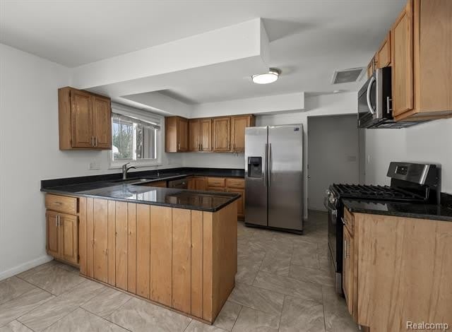 5570 FORMAN Drive – photo 5