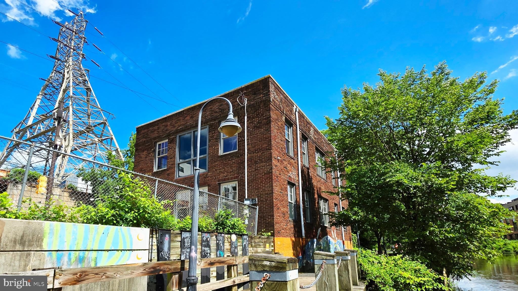 4590 MAIN Street – photo 3