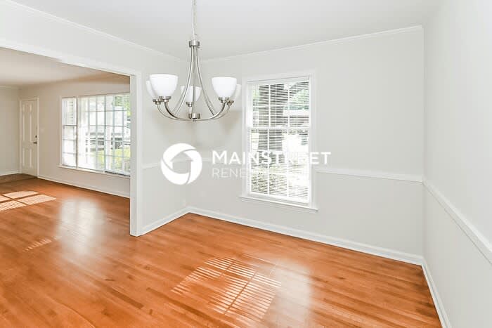 3069 Basswood Street – photo 4