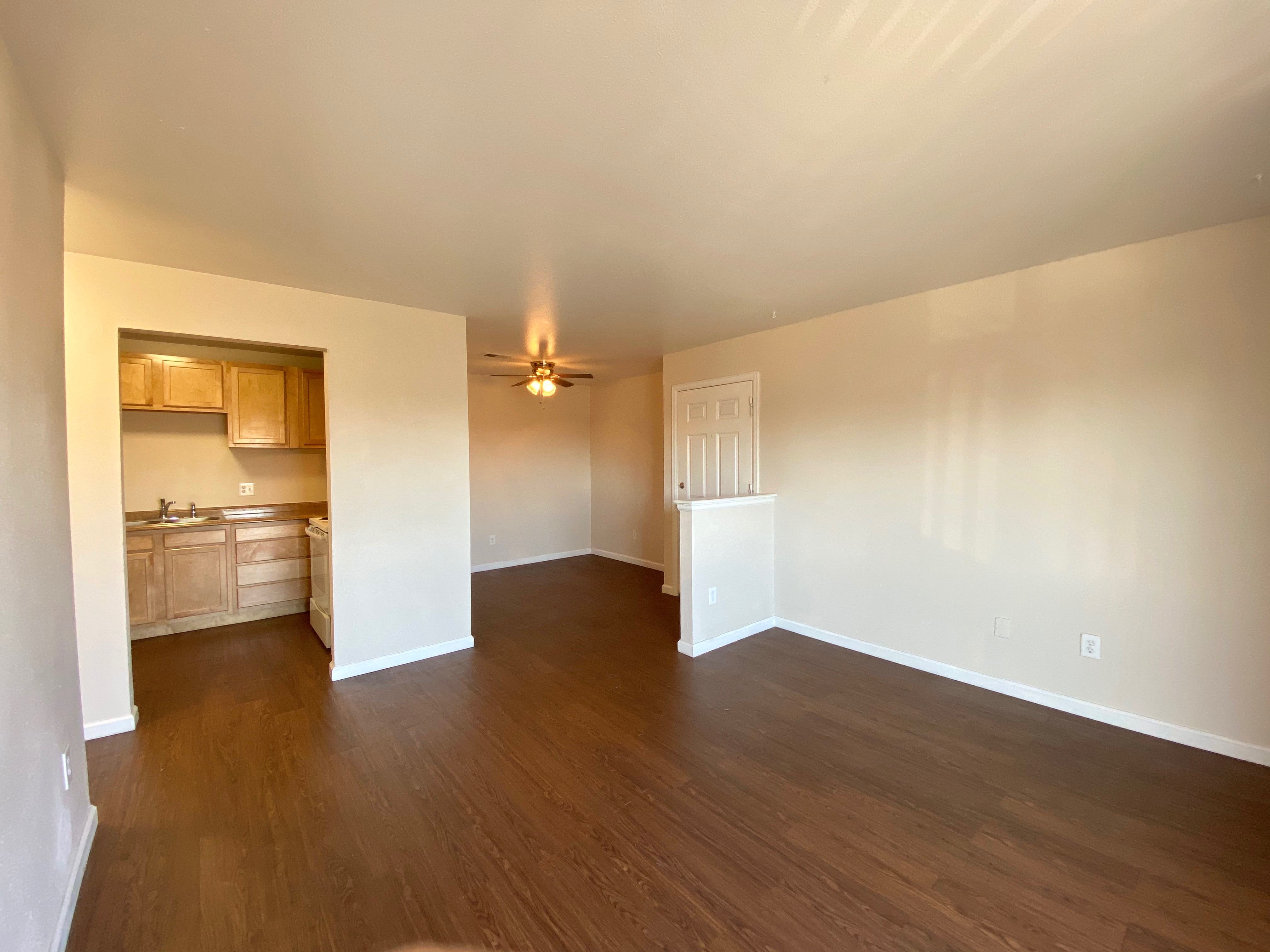 6360 6371 East 63Rd Place – photo 4