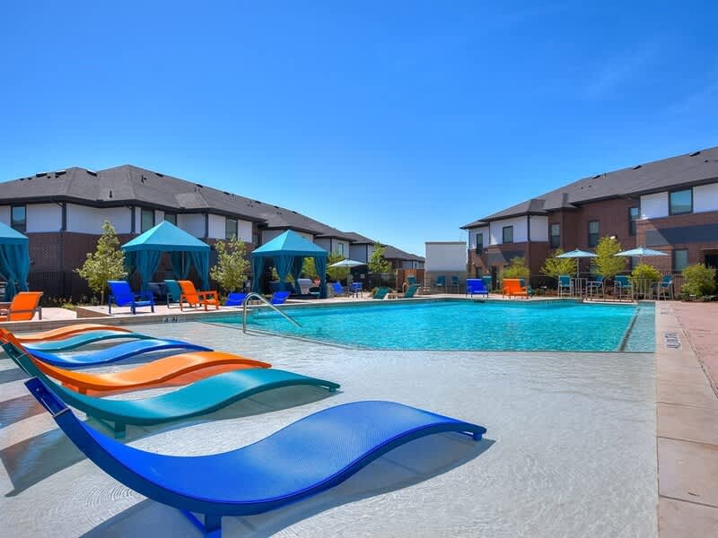 The Emerson Apartments – photo 2