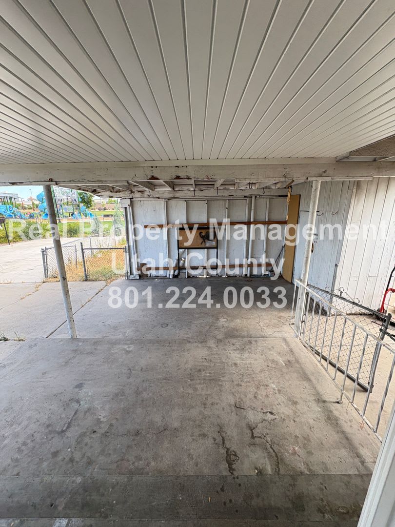 Home in Orem Next Door to Park – photo 2
