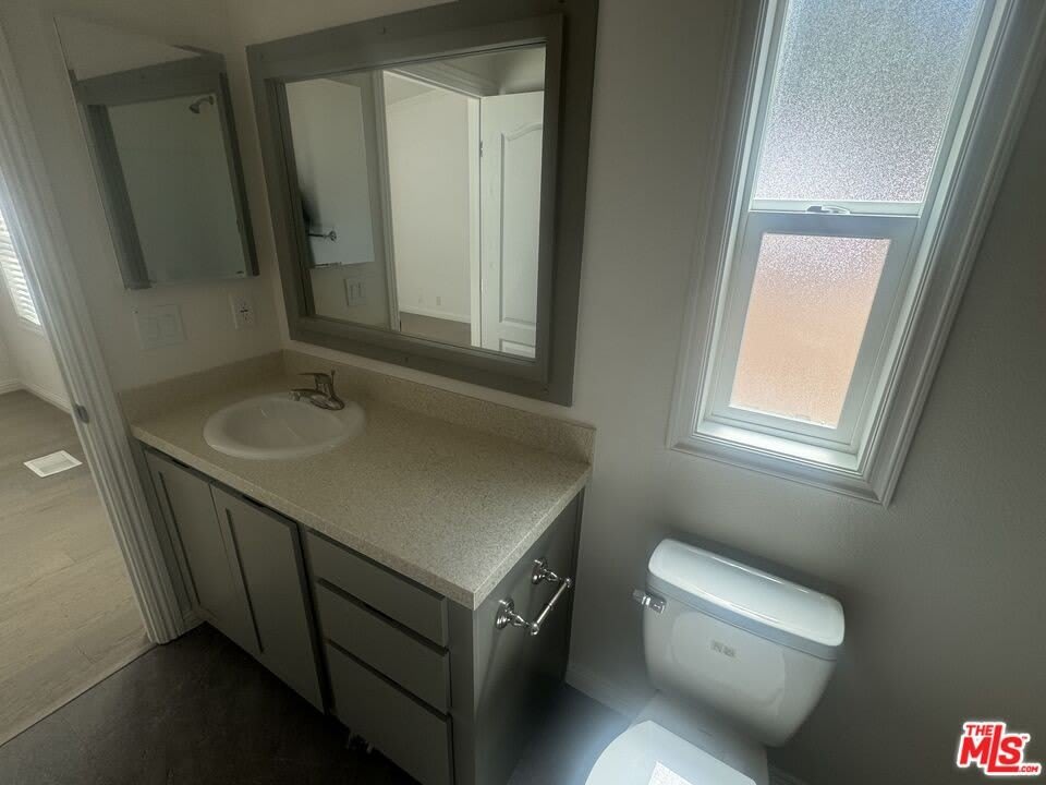 1336 La Crescenta Dr – photo 4