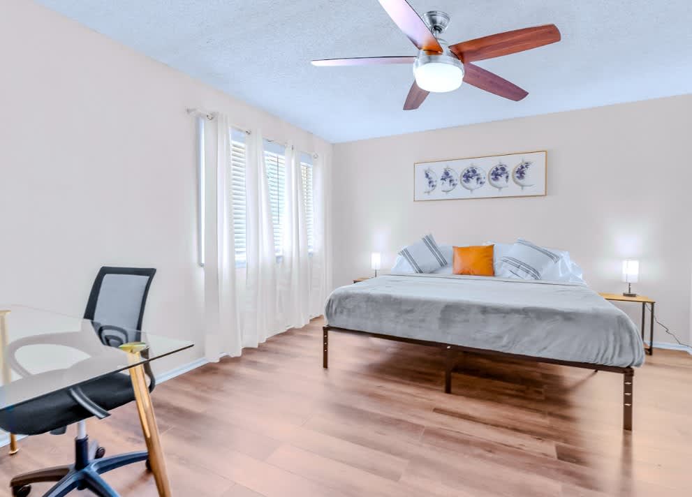 13718 Earlywood St – photo 3