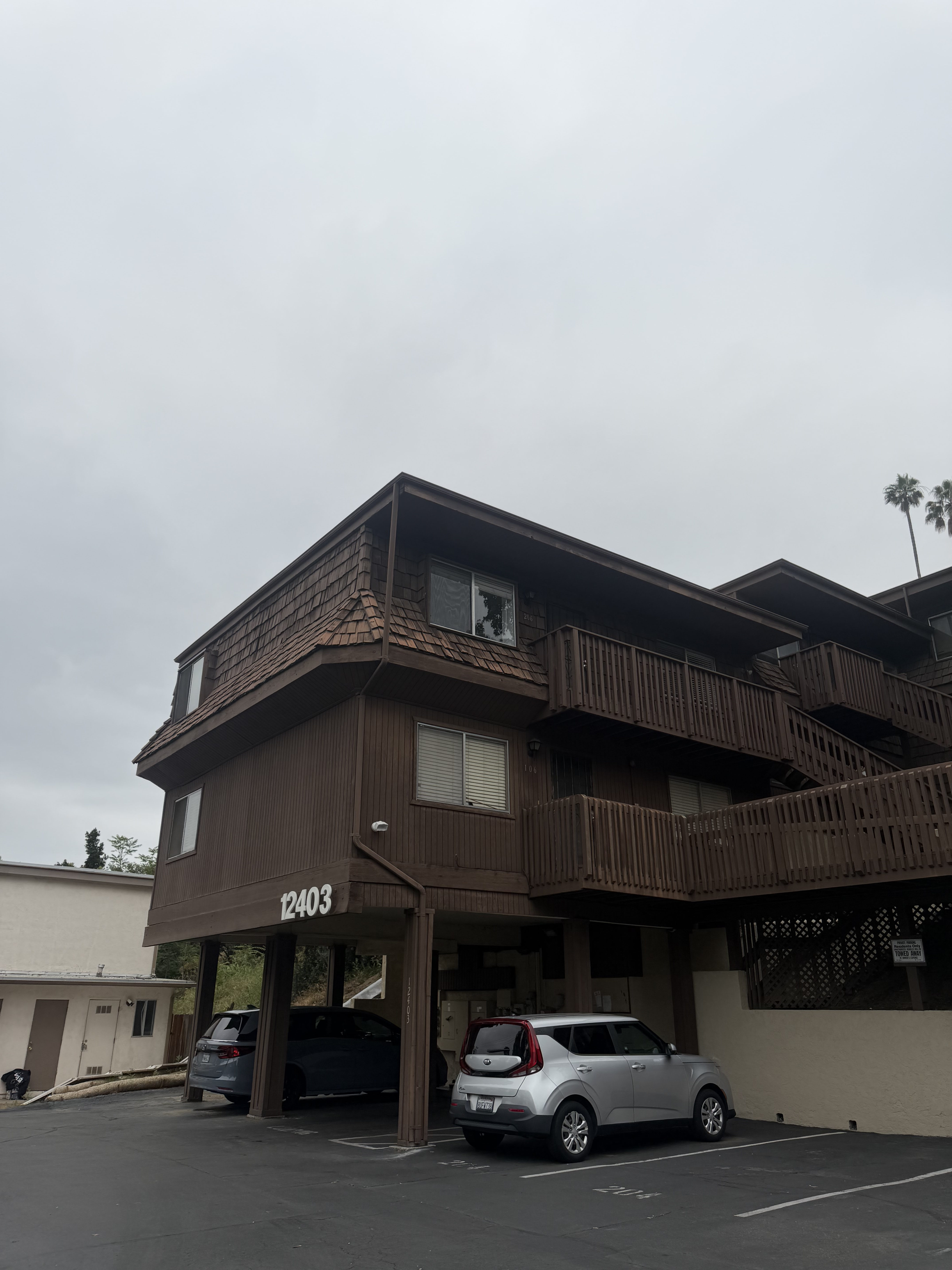 12403 Julian Avenue – photo 2