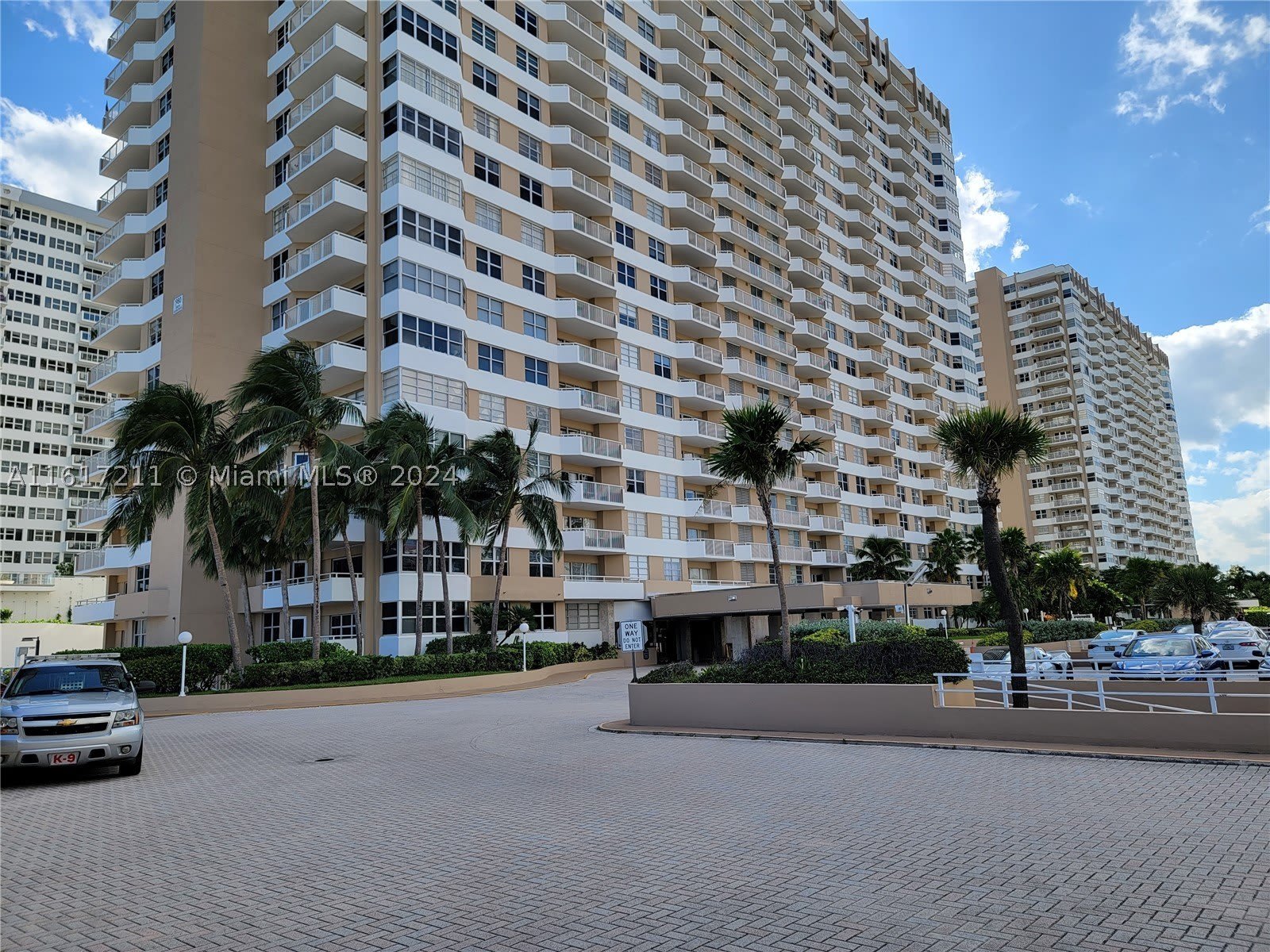 1980 S Ocean Dr – photo 3