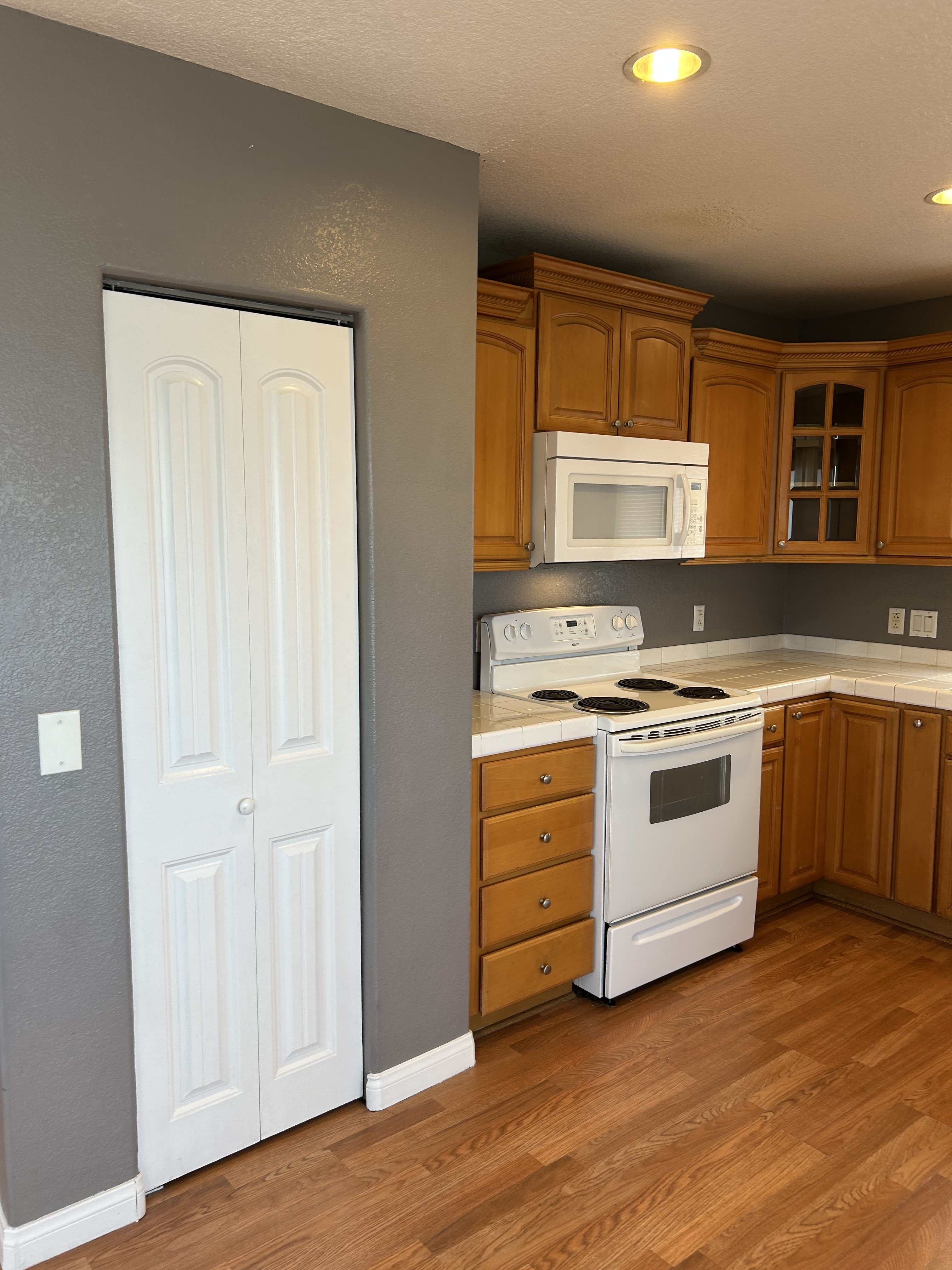 1516 Calavo Dr – photo 3