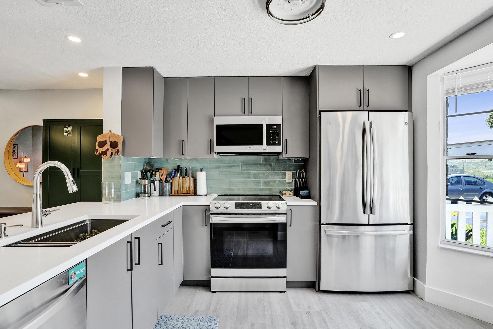 201 SW 3rd Street – photo 4