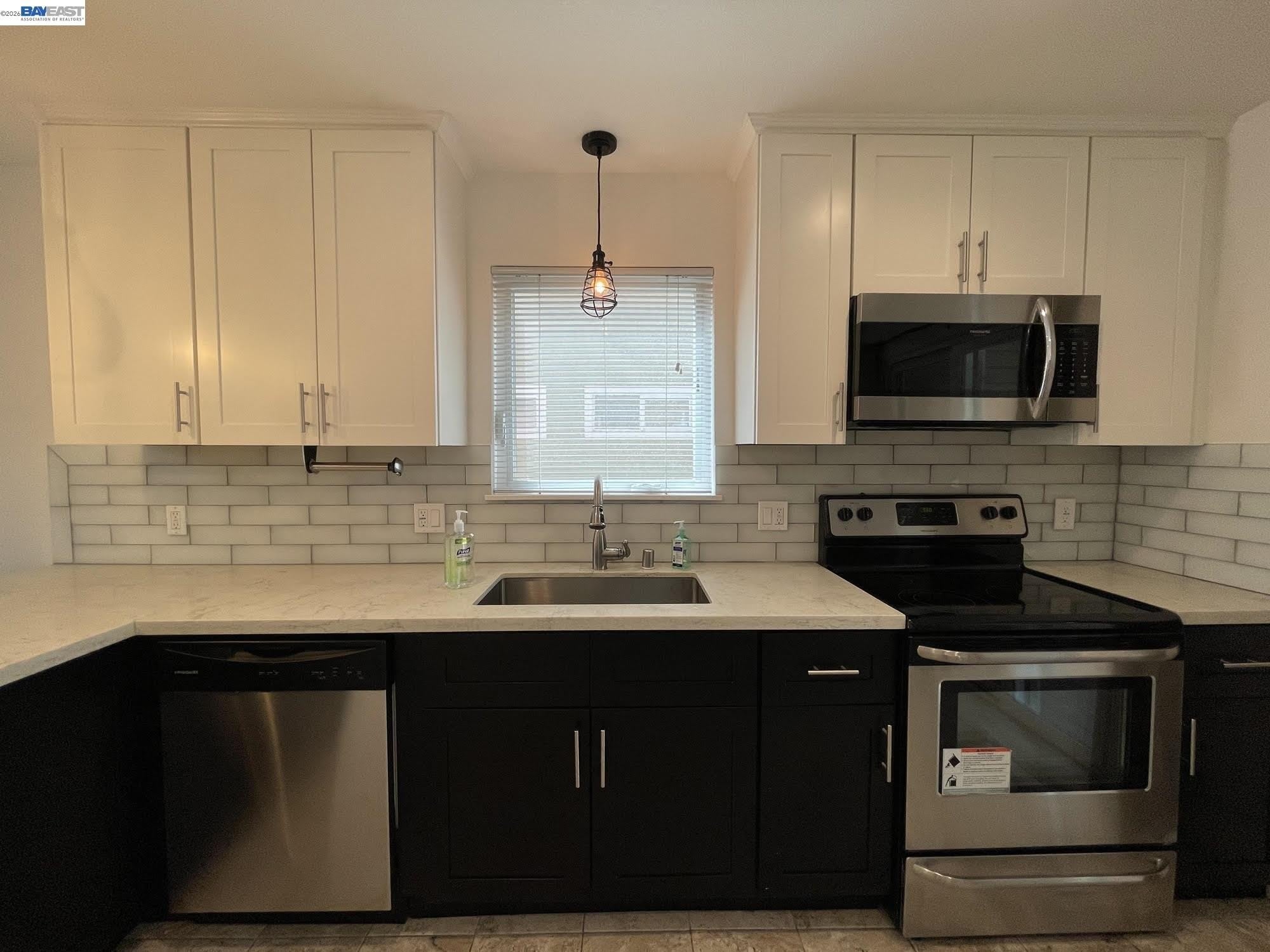 808 14th St – photo 4
