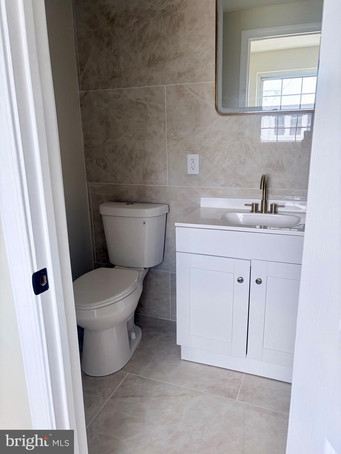 2900 Hale Street – photo 5