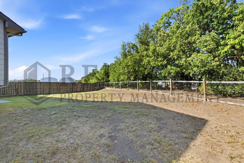2204 E Quivira St – photo 5
