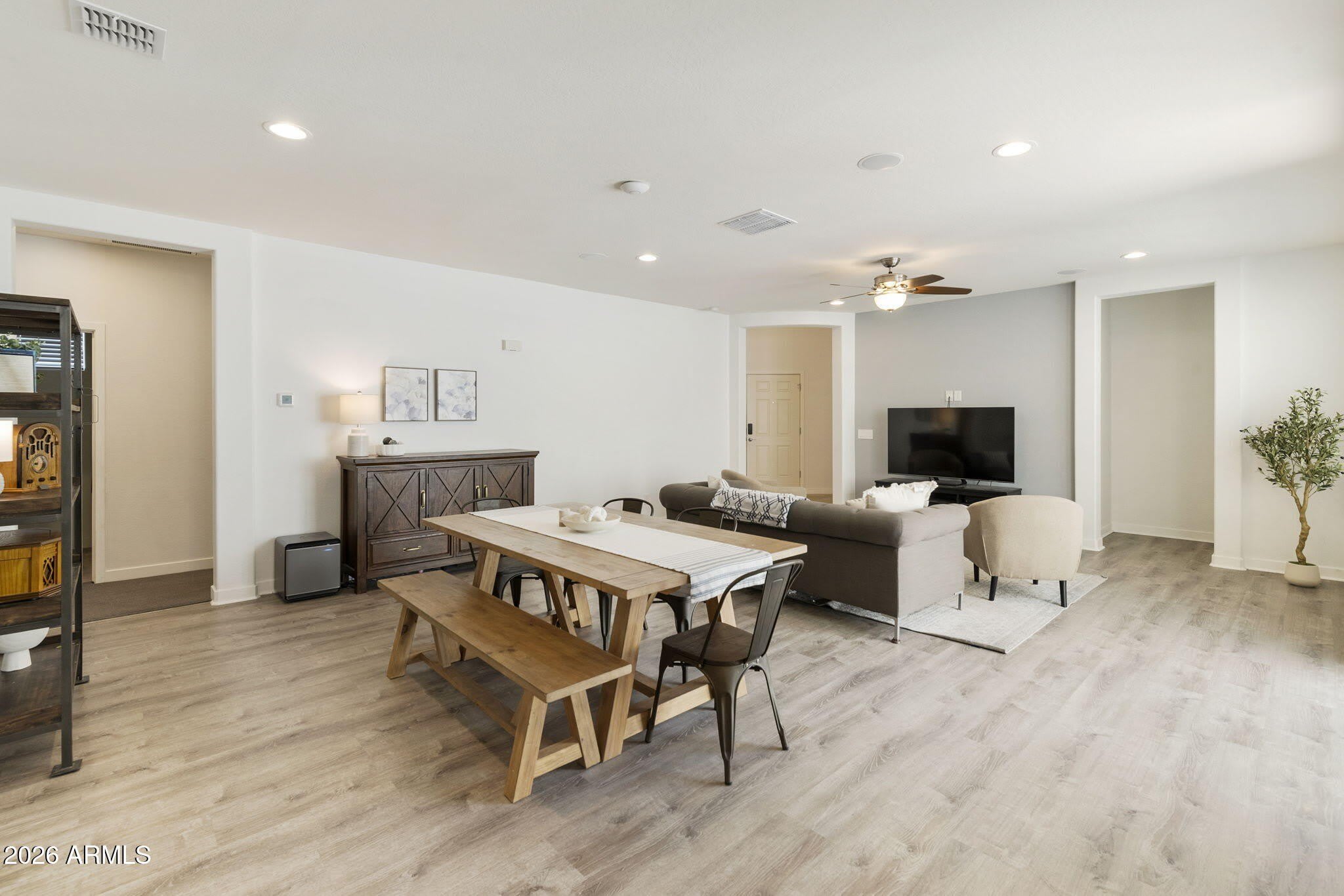 2930 N RAVEN – photo 4
