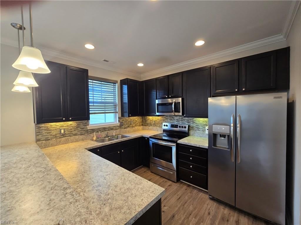 1696 Halesworth Lane – photo 4