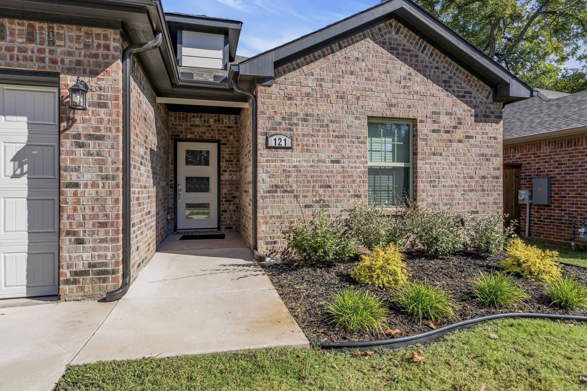 121 W Morton Street – photo 4