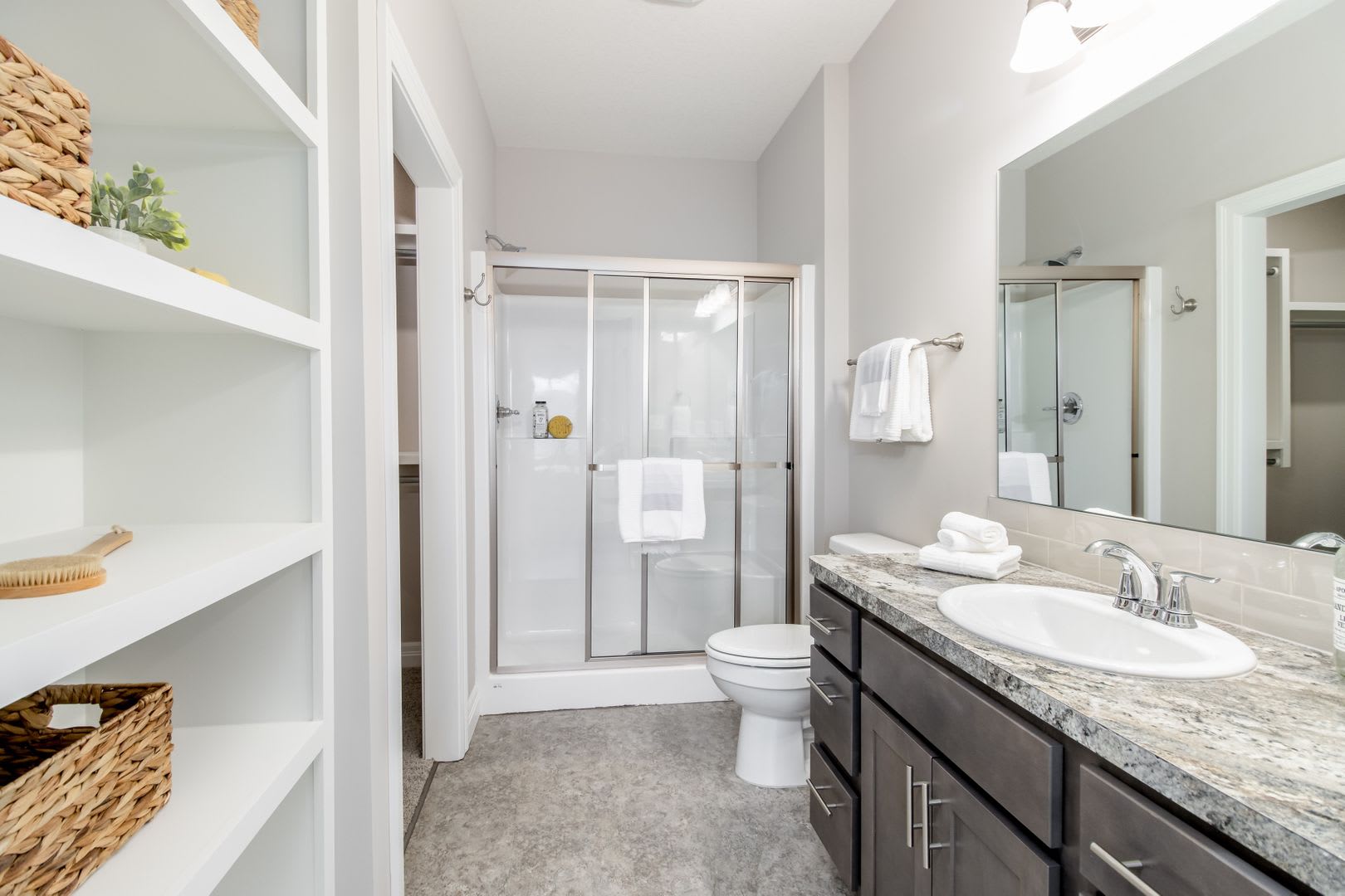 Beautiful 2Br 2Ba Unit Available In Senior Living Community 55 – photo 3