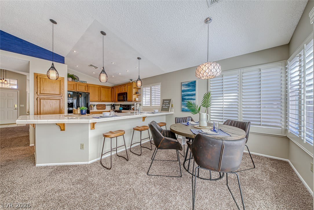 8421 Honeywood Circle – photo 3