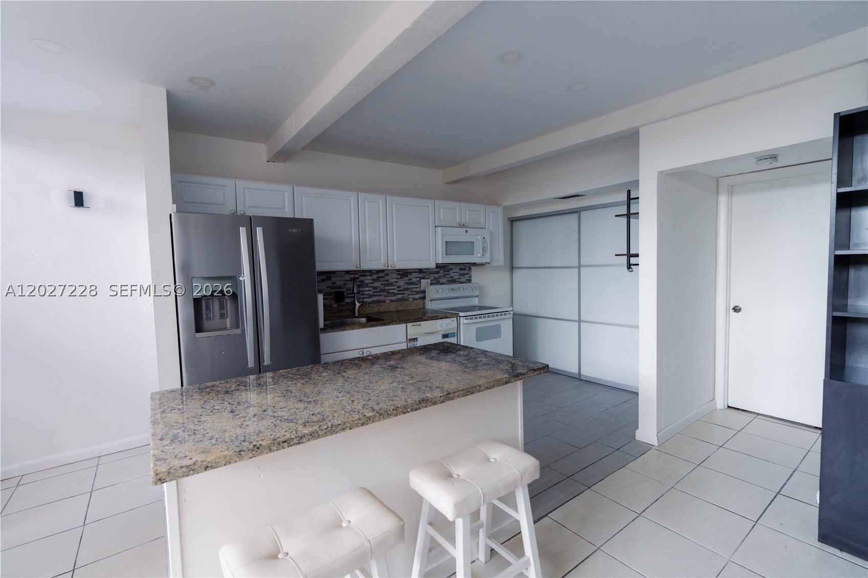 19200 NE 25th Ave – photo 2