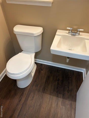 8461 FORREST Drive – photo 5