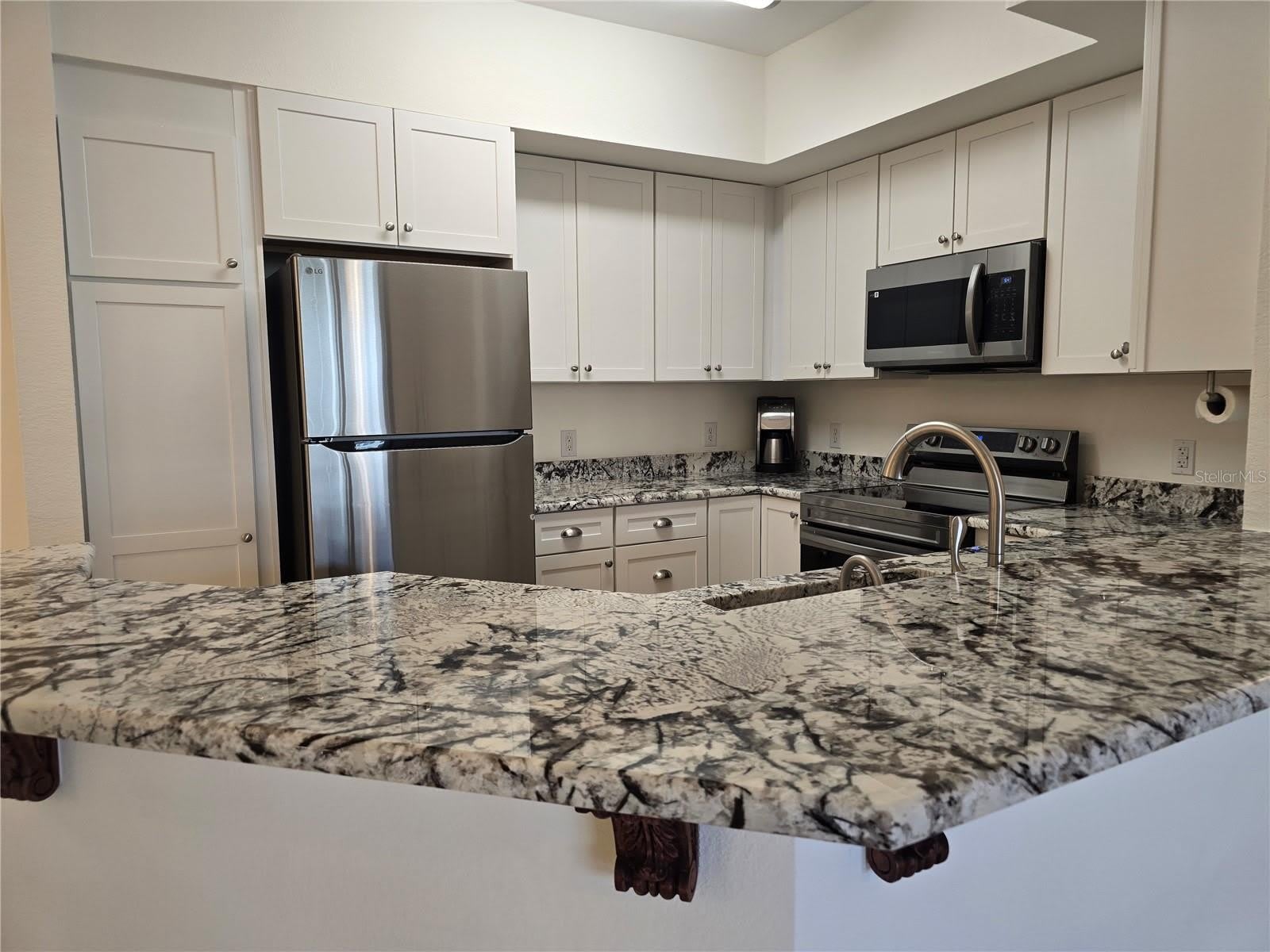 4170 CENTRAL SARASOTA Parkway – photo 5