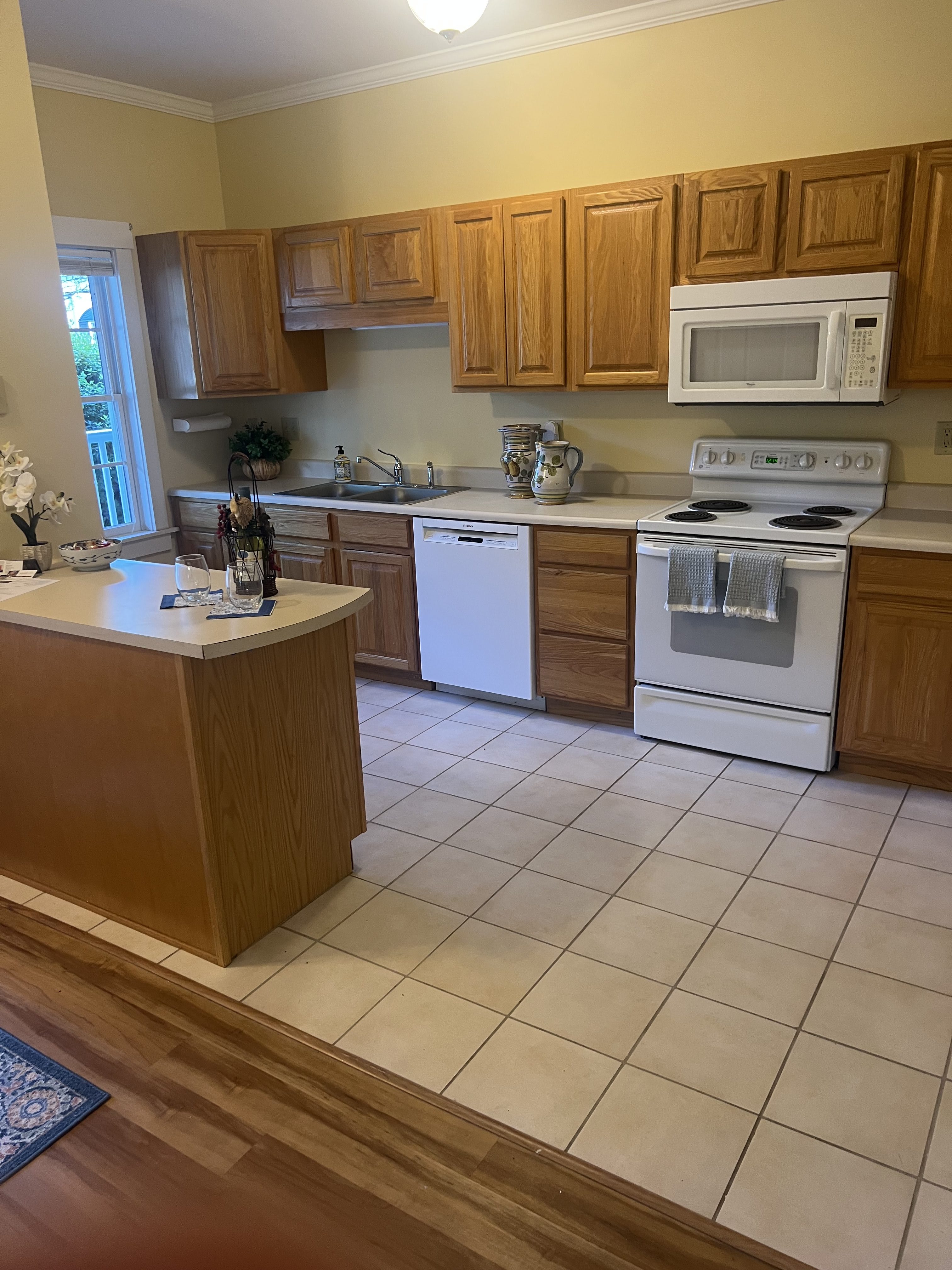 106 Farragut Way – photo 2
