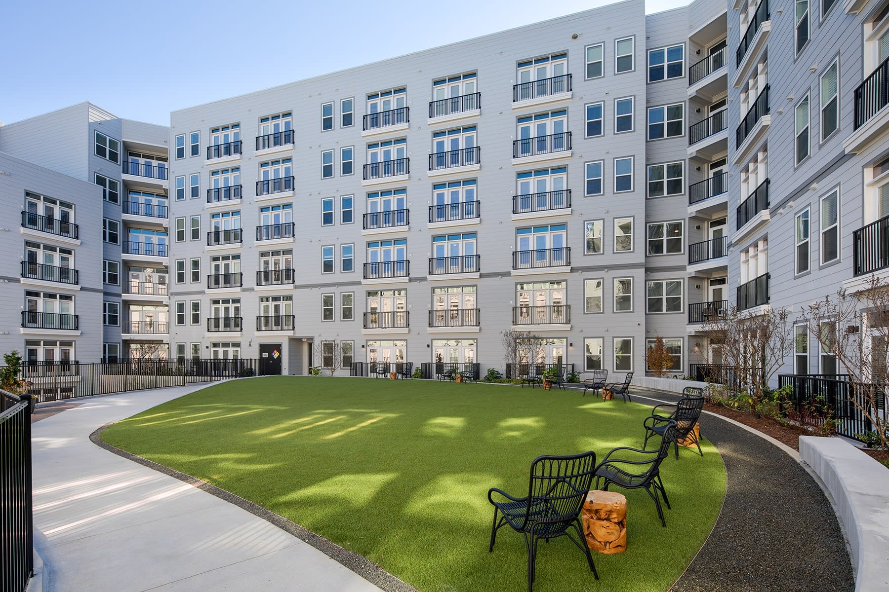 Vine North Hills – photo 1