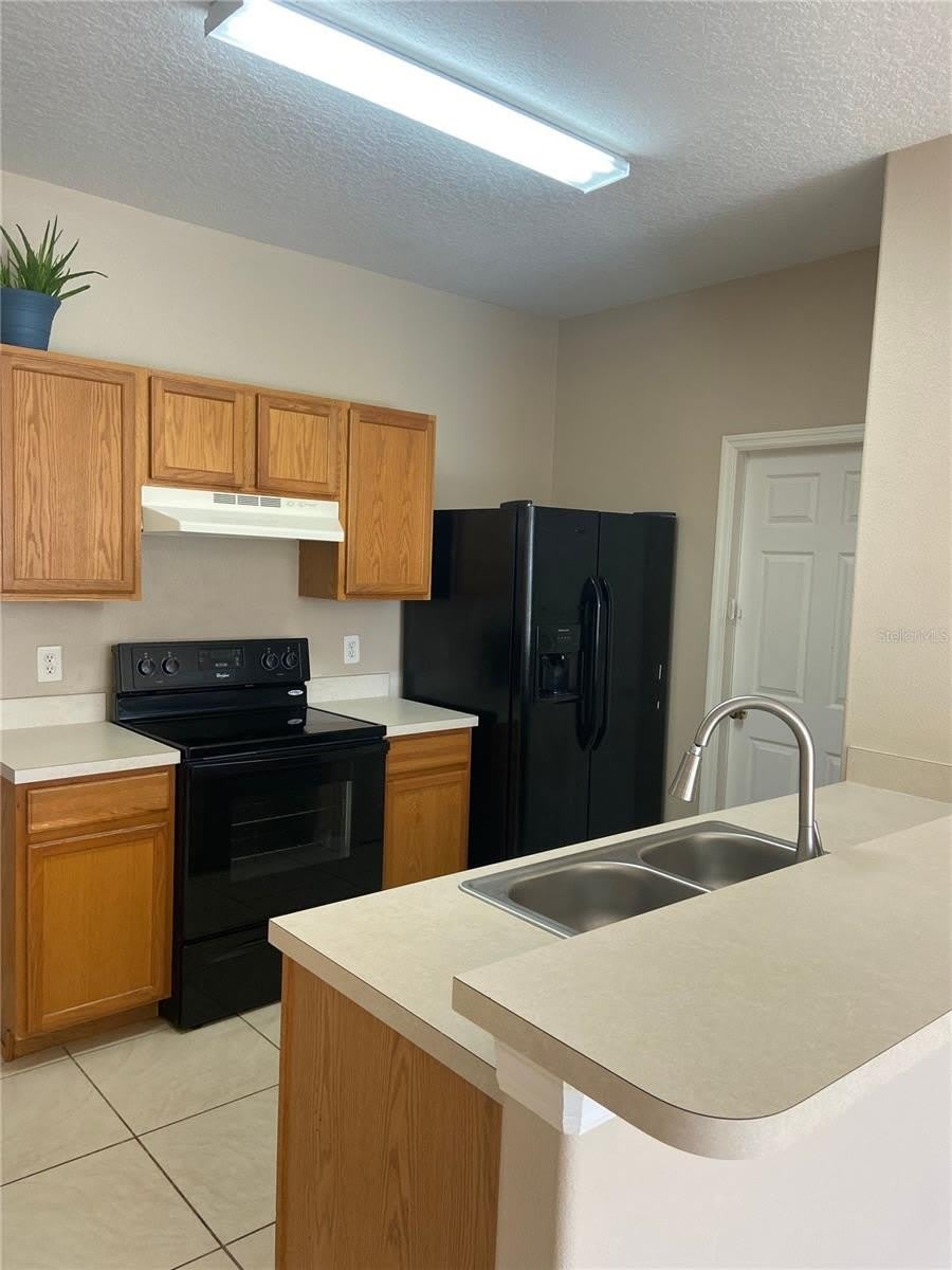 628 MADINA Circle – photo 5