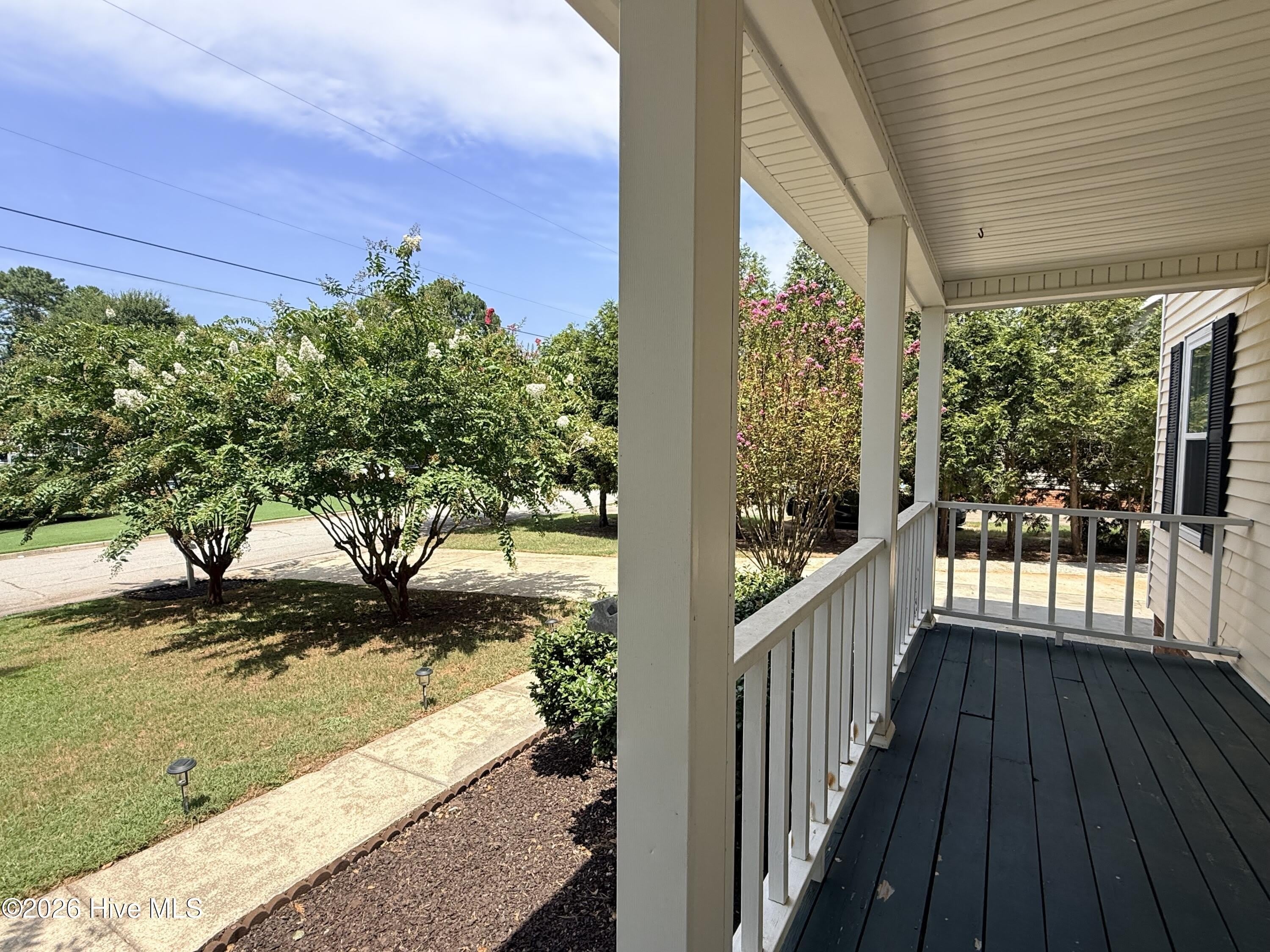 211 Holden Drive – photo 3