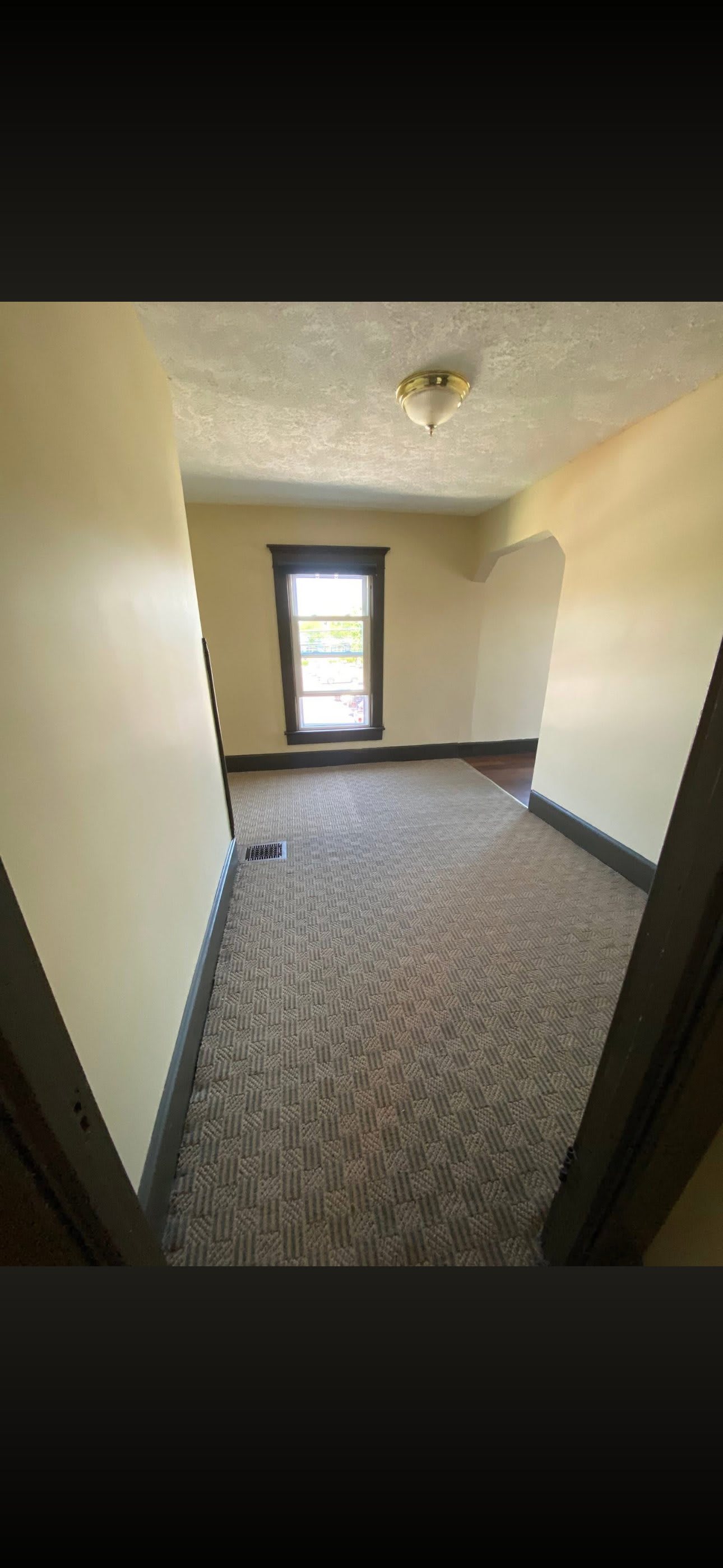 39 W Seminary St – photo 1
