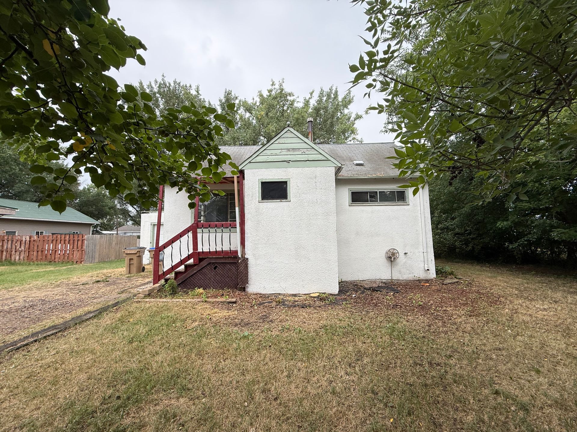 104 36th Ave SE – photo 2