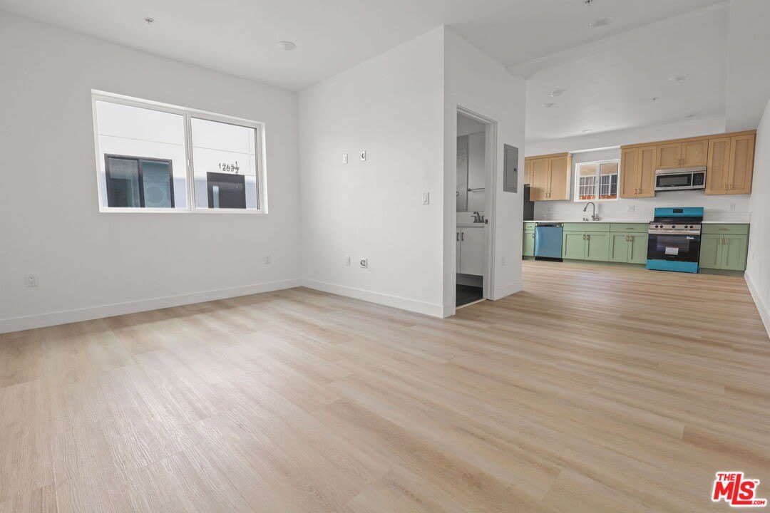 1265 Browning Blvd – photo 2