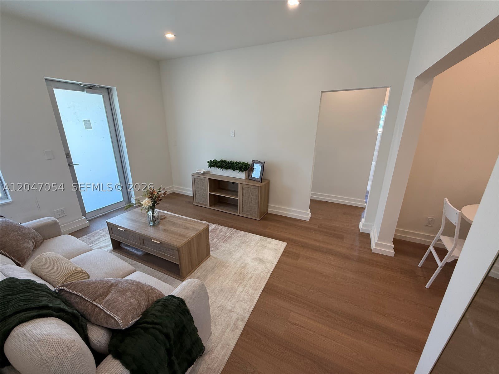 1535 West Ave – photo 4