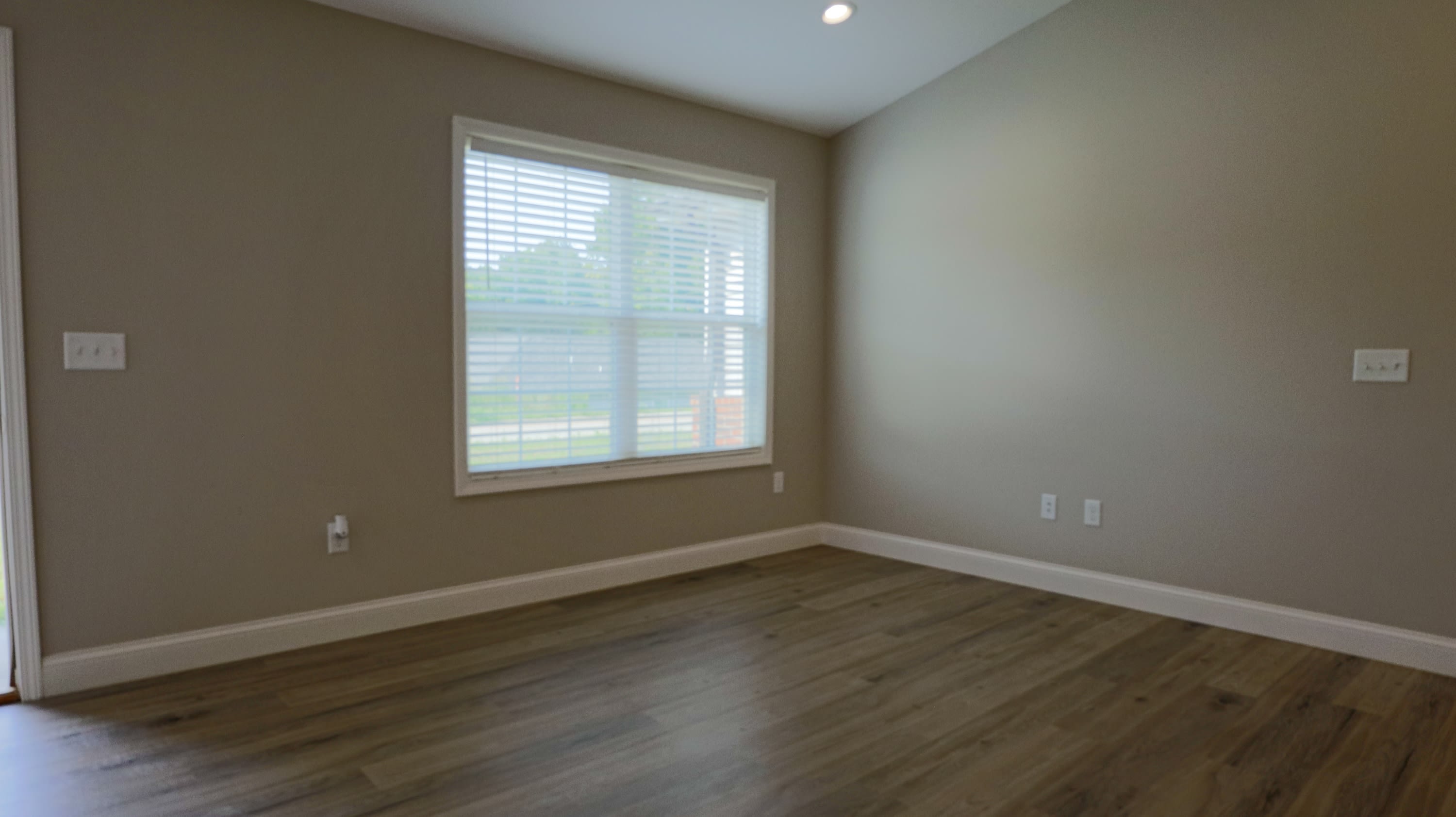 249 Oak Grove Circle – photo 4