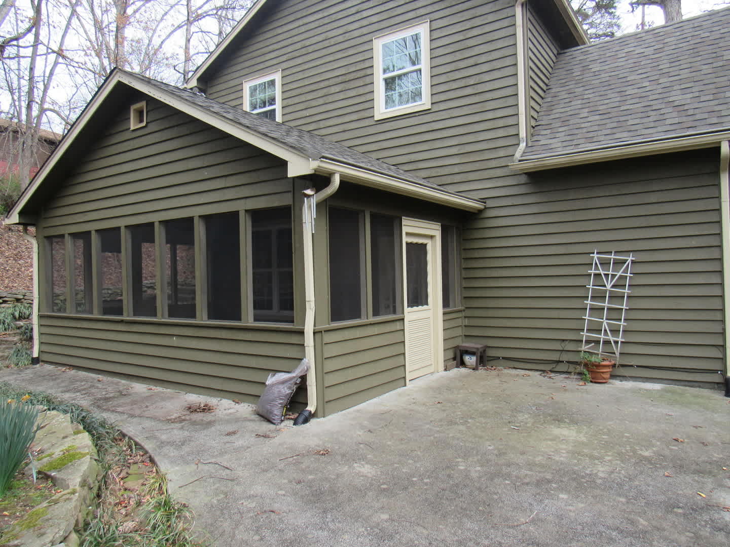 Private West Knoxville Retreat – photo 2