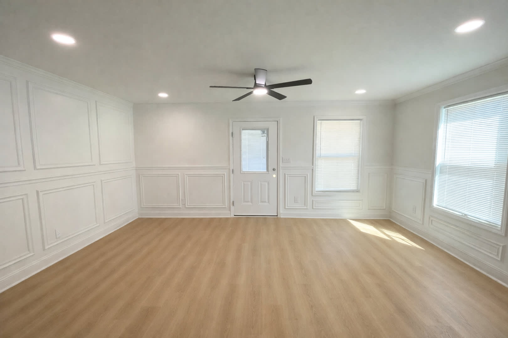 NEW CONSTRUCTION AVAILABLE NOW!! – photo 5
