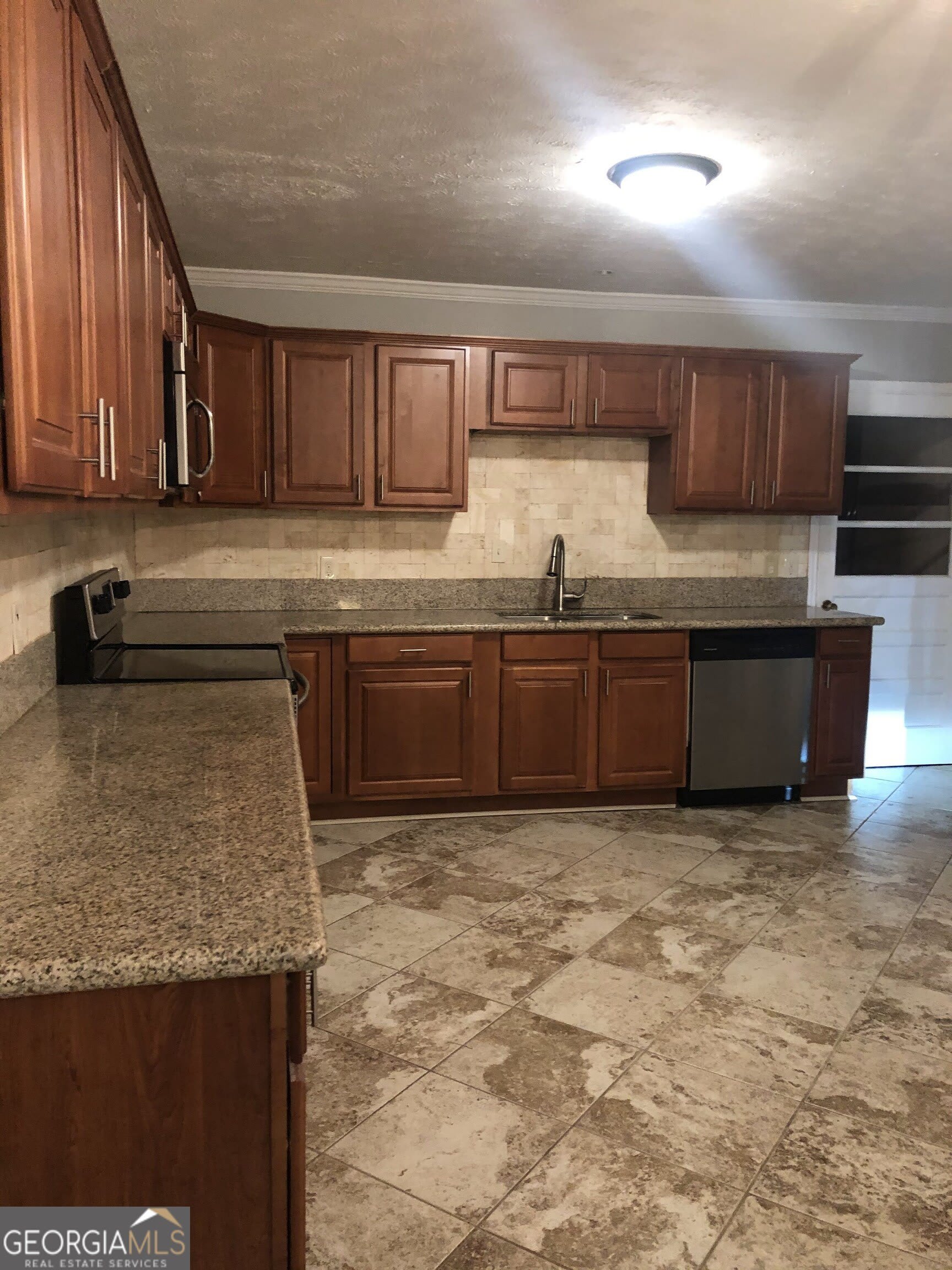 311 Wesleyan Drive – photo 3